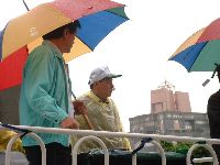 1214_059.JPG (88345 bytes)