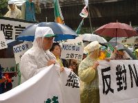 1214_062.JPG (118721 bytes)