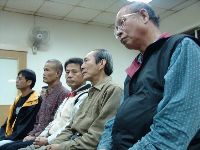 1224_021.JPG (99842 bytes)