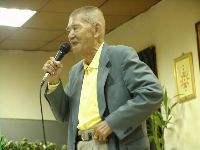 1224_064.JPG (73269 bytes)