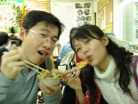 1224_077.JPG (98048 bytes)