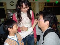 1224_088.JPG (113777 bytes)