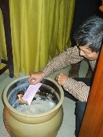 1225_006.JPG (70711 bytes)