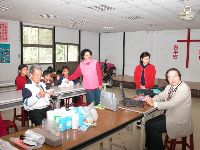 1231_005.JPG (72868 bytes)