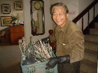 0120_004.JPG (106390 bytes)