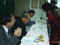 0204_093.JPG (93988 bytes)