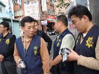 0214_014.JPG (127510 bytes)