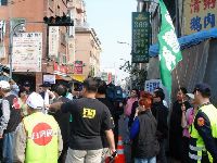 0214_023.JPG (137317 bytes)