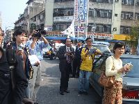 0214_045.JPG (150692 bytes)