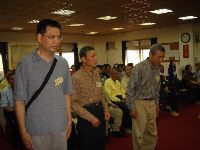 0218_014.JPG (99791 bytes)