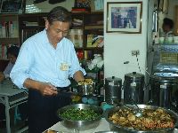 0218_067.JPG (118821 bytes)