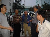 0220_032.JPG (103398 bytes)