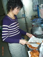 0220_076.JPG (75928 bytes)