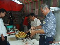 0220_078.JPG (108200 bytes)