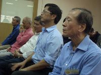 0222_017.JPG (94049 bytes)