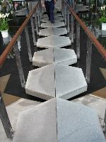 0228Taipei_009.JPG (103589 bytes)