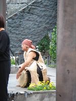 0228Taipei_062.jpg (104689 bytes)