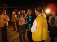 0228_011.JPG (90448 bytes)