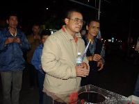 0228_072.JPG (77759 bytes)