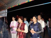 0228_075.JPG (104453 bytes)