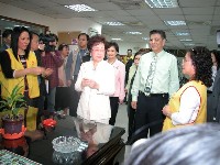 0327_003.JPG (72615 bytes)