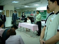 0327_011.JPG (101165 bytes)