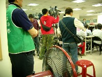 0327_023.JPG (123439 bytes)