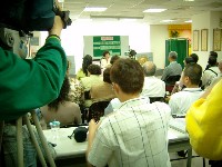 0327_037.JPG (106549 bytes)