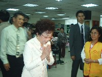 0327_067.JPG (99035 bytes)