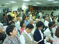 0327_072.JPG (138040 bytes)