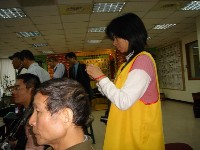 0407_012.JPG (94778 bytes)