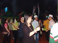 0415_007.JPG (89911 bytes)