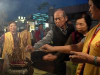 0415_033.JPG (94824 bytes)