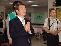 0415_003.JPG (88036 bytes)