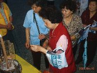 0420_020.JPG (122798 bytes)