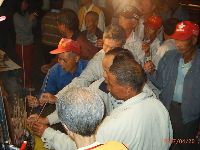 0420_049.JPG (108949 bytes)