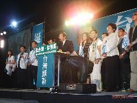 0420_071.JPG (102127 bytes)