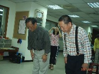 0421_037.JPG (104198 bytes)