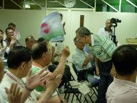 0505_060.JPG (98593 bytes)