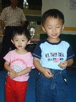 0511_035.JPG (94987 bytes)