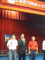 0511_079.JPG (88087 bytes)