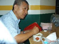 0511_090.JPG (97368 bytes)