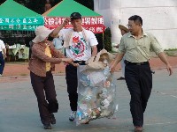 0513_068.JPG (114338 bytes)