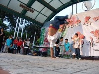 0513_089.JPG (135514 bytes)