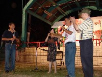 0513_107.JPG (125322 bytes)