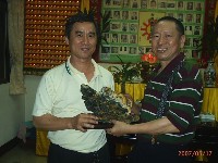 0517_003.JPG (115291 bytes)