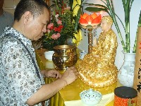 0523_011.JPG (164086 bytes)