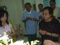 0523_016.JPG (92075 bytes)