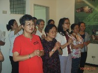 0523_025.JPG (92240 bytes)