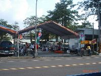 0526_005.JPG (136892 bytes)